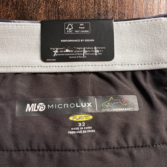 Greg Norman Golf Shorts Men's Blue Camo ML75 Microlux PlayDry Stretch - Picture 8 of 14